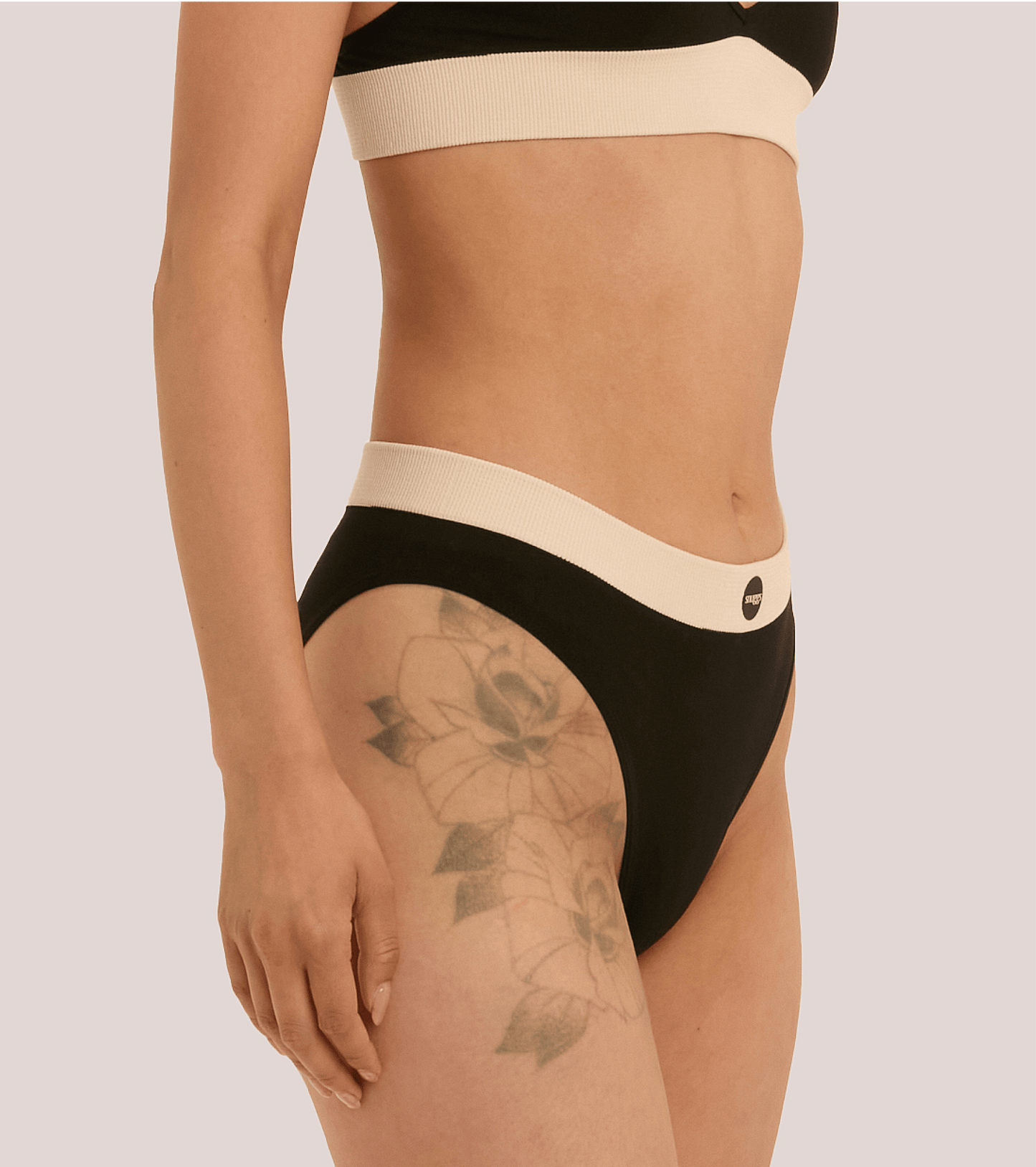 Sunday - Brief - Schwarz